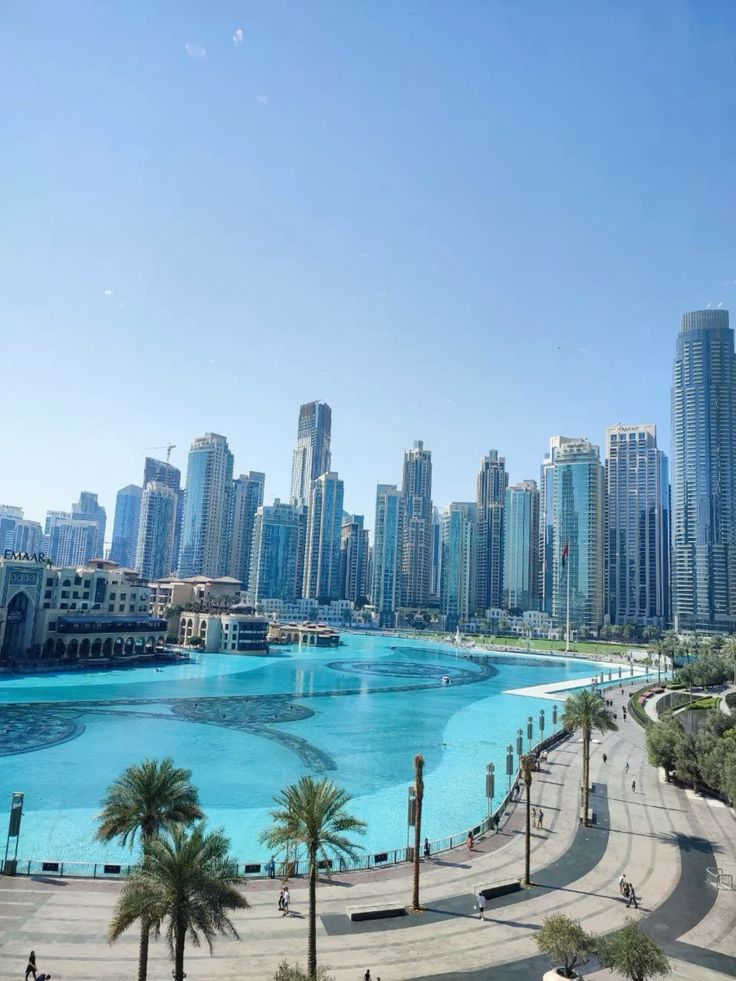 Dubai fountain view